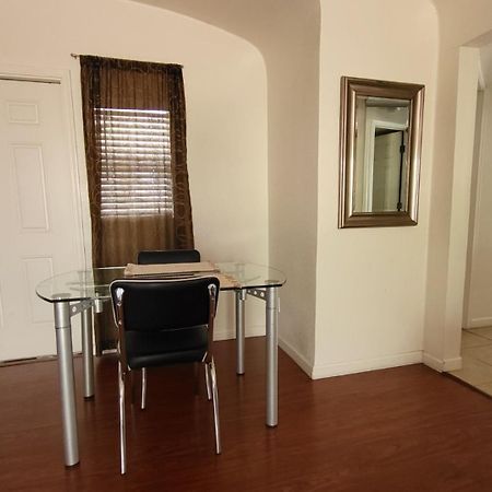 U1 - Entire 2 Bedroom Apt In Dt Phx With Pkg Phoenix Dış mekan fotoğraf