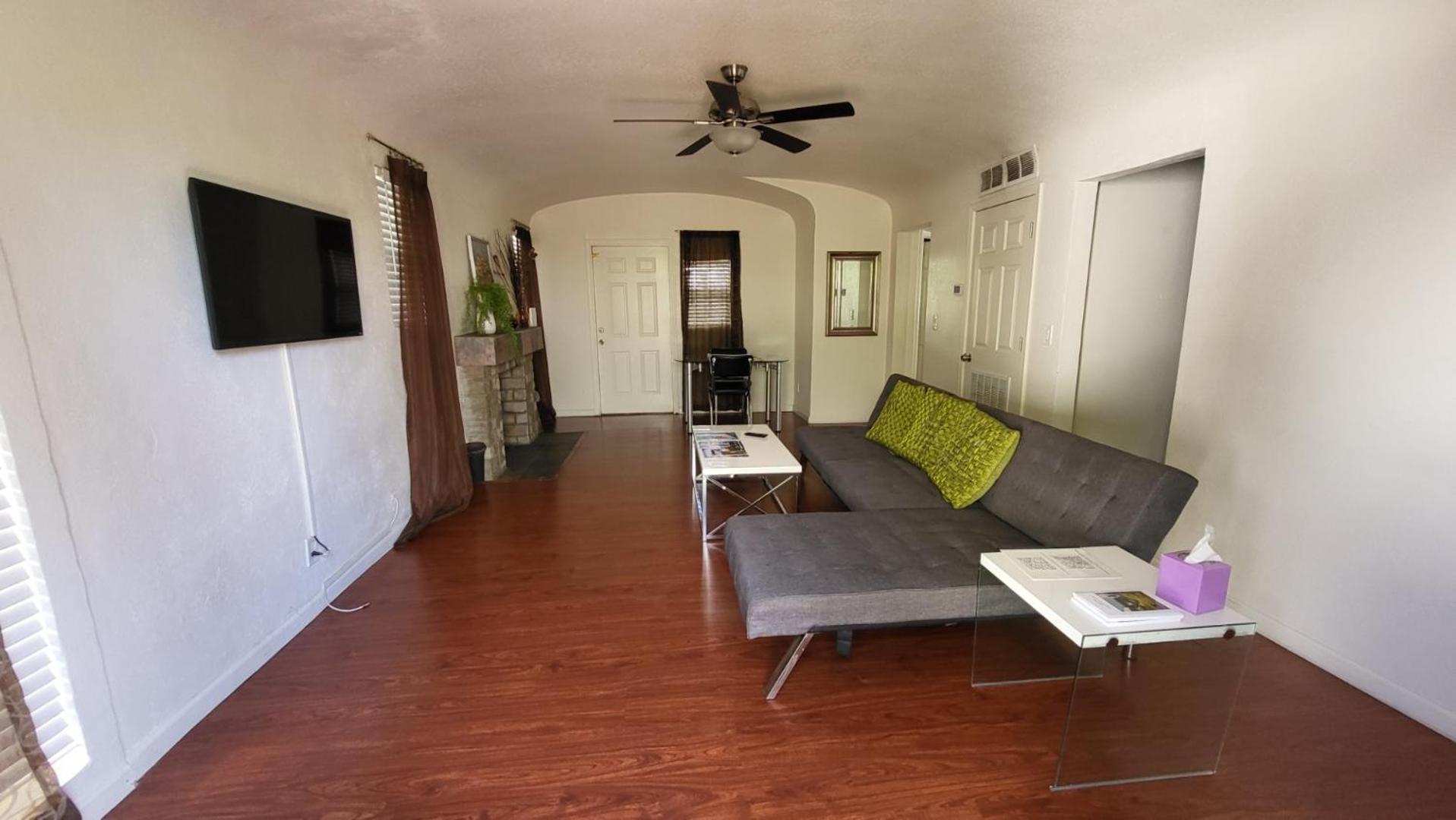 U1 - Entire 2 Bedroom Apt In Dt Phx With Pkg Phoenix Dış mekan fotoğraf